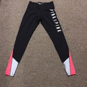 PINK Victoria’s Secret leggings